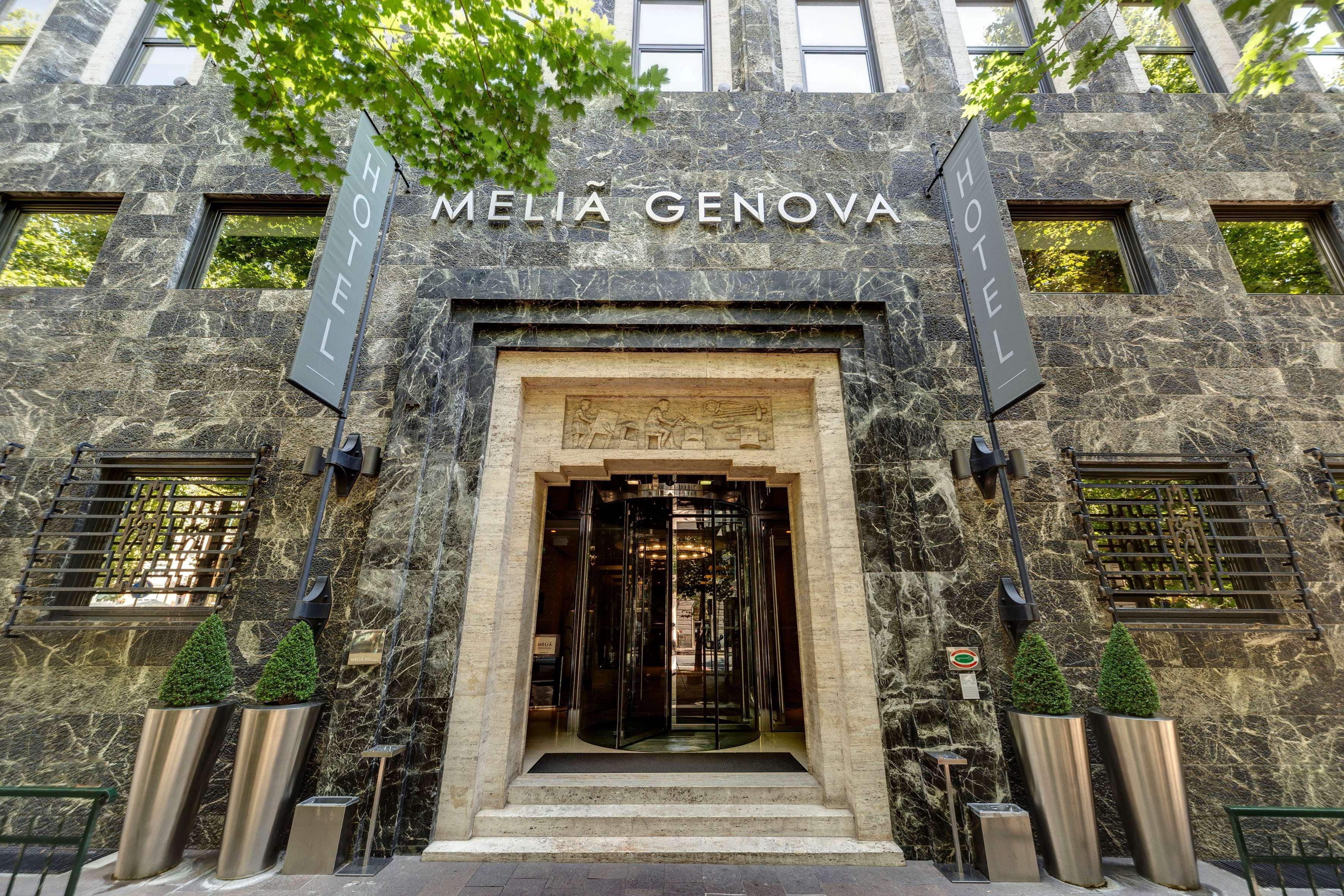โรงแรมเมเลีย เจโนวา เจนัว ภายนอก รูปภาพ The hotel's entrance